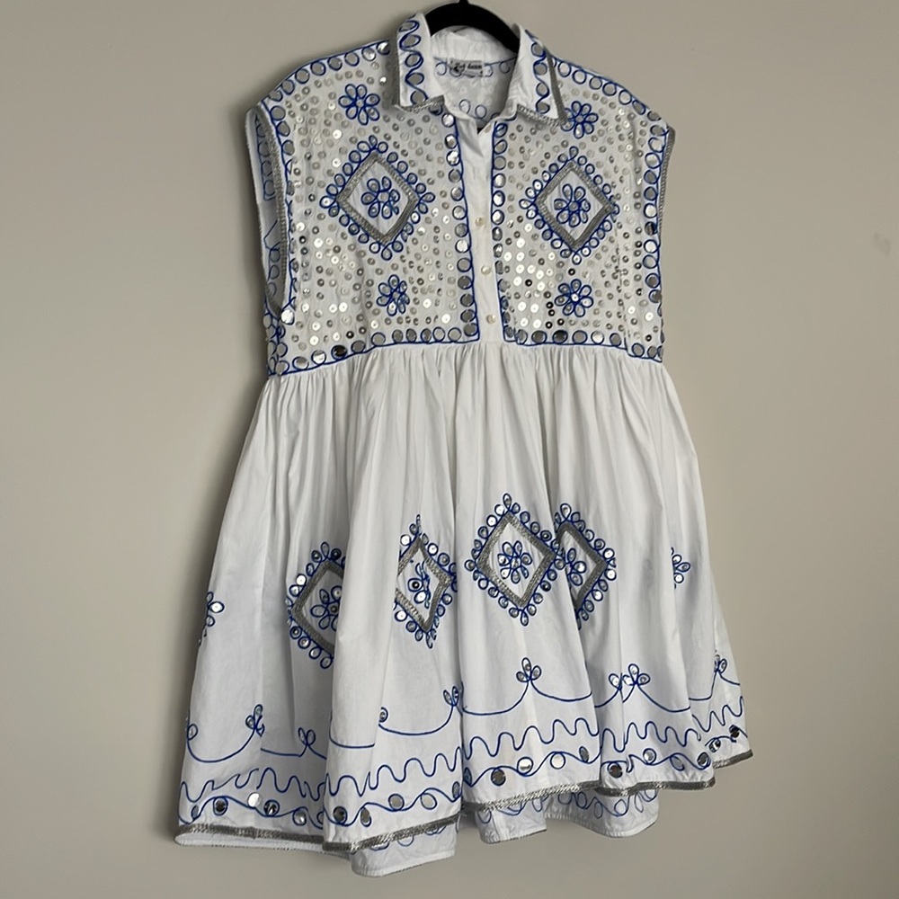 Juliet Dunn London Embroidered Embelished Poncho Shirt Dress in White/Bl… - Picture 4 of 16